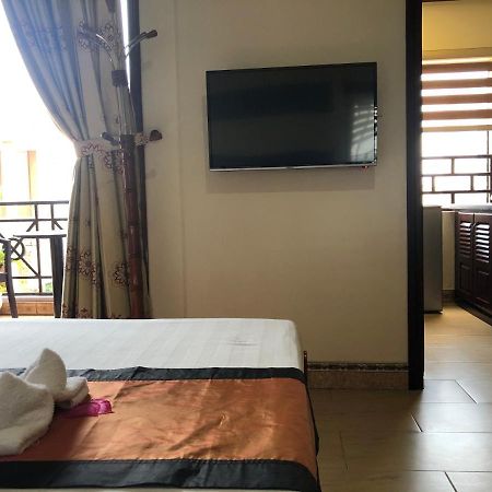 Sunny A Hotel Hue Bagian luar foto