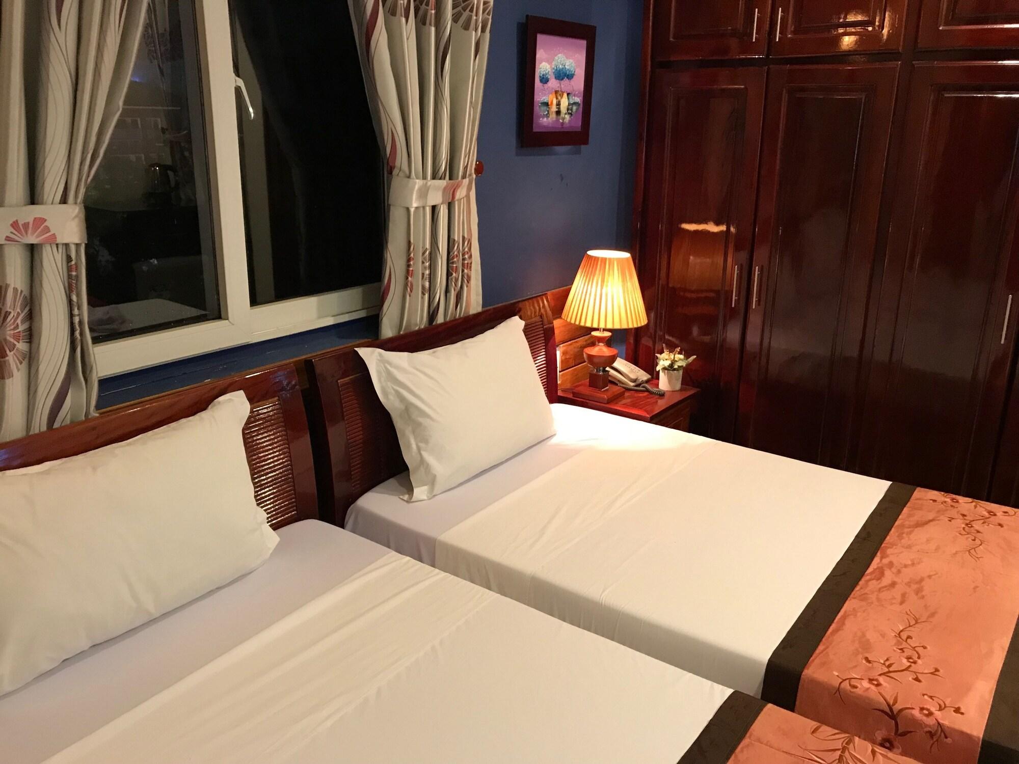 Sunny A Hotel Hue Bagian luar foto