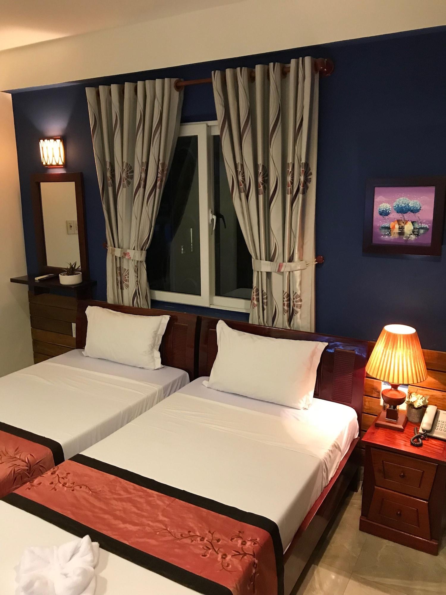 Sunny A Hotel Hue Bagian luar foto