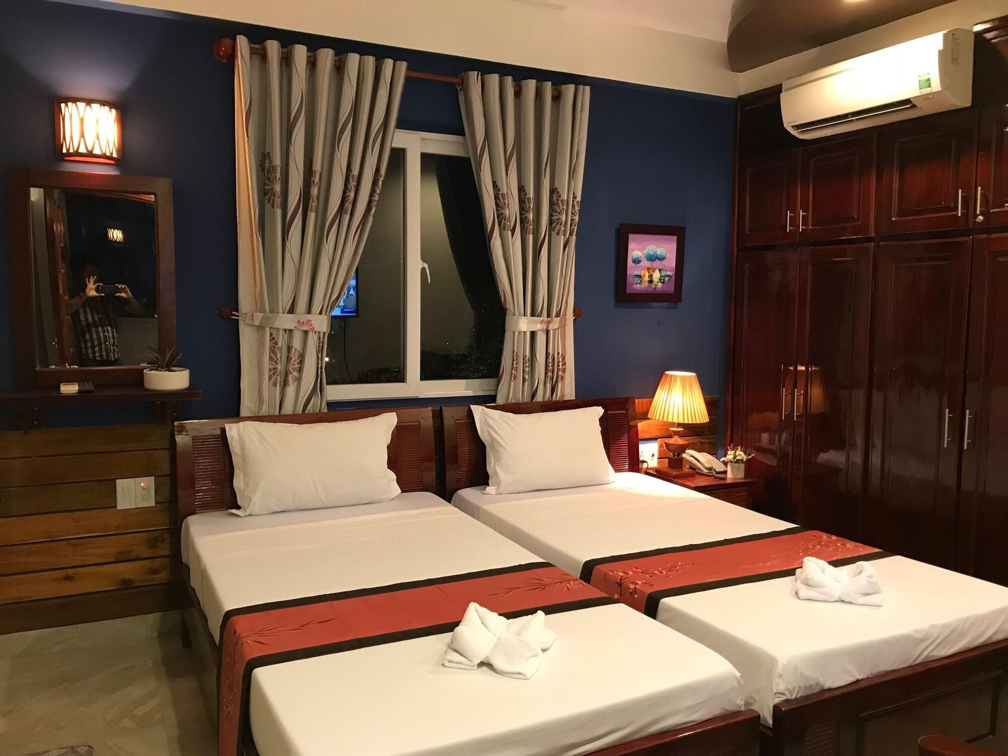 Sunny A Hotel Hue Bagian luar foto