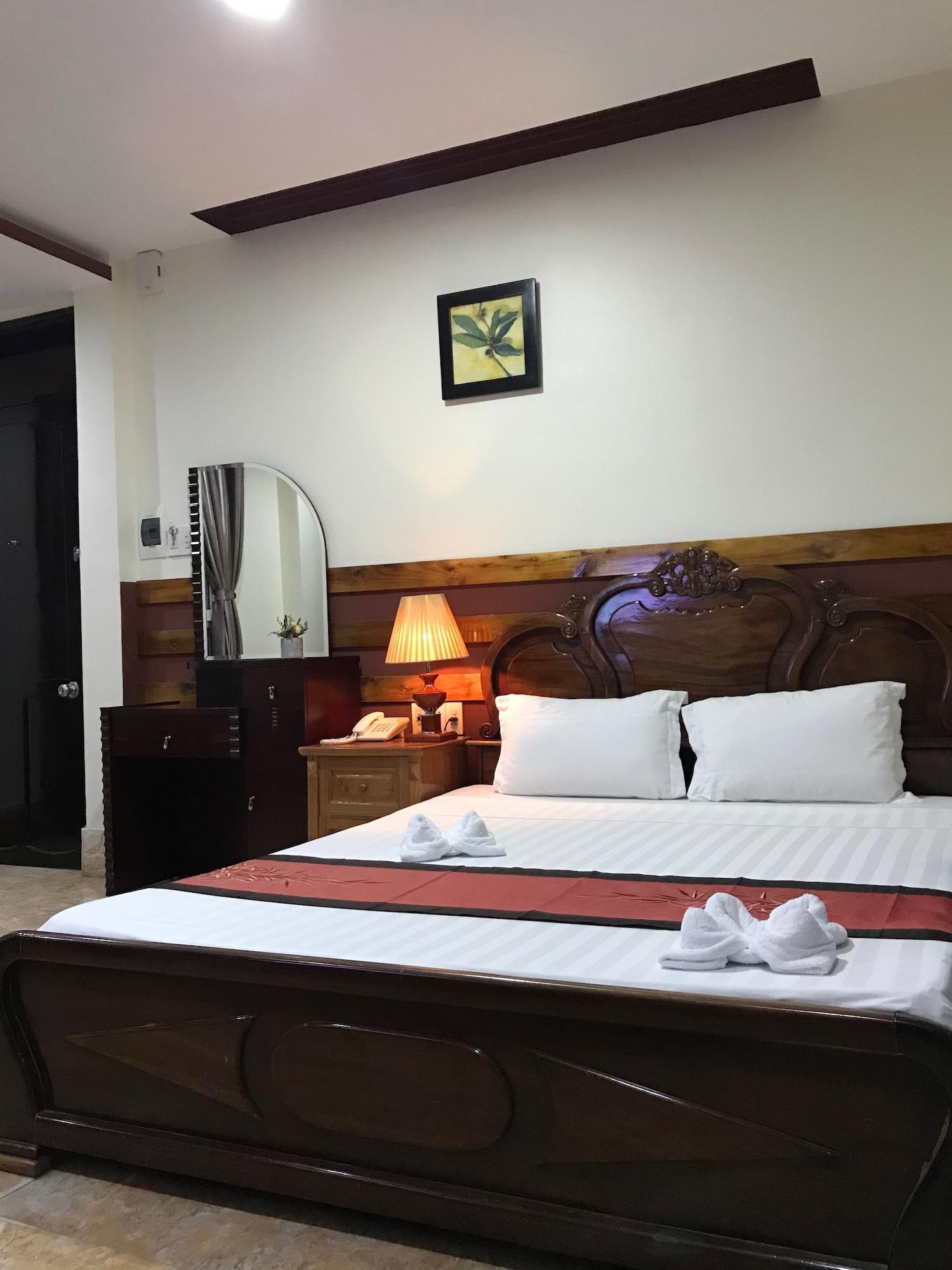 Sunny A Hotel Hue Bagian luar foto