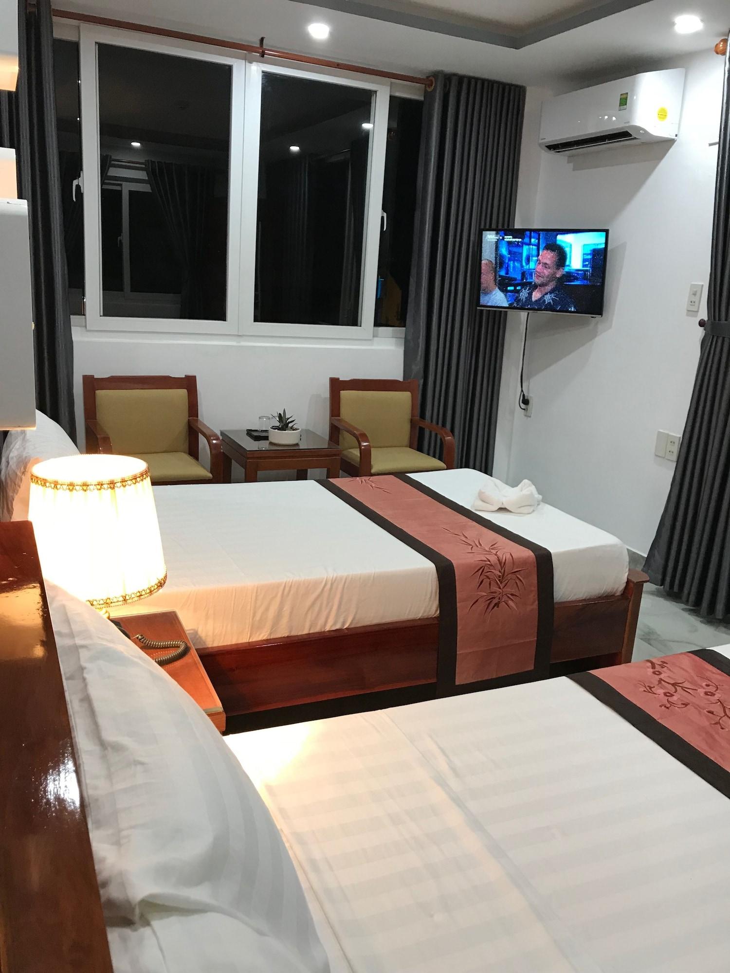 Sunny A Hotel Hue Bagian luar foto