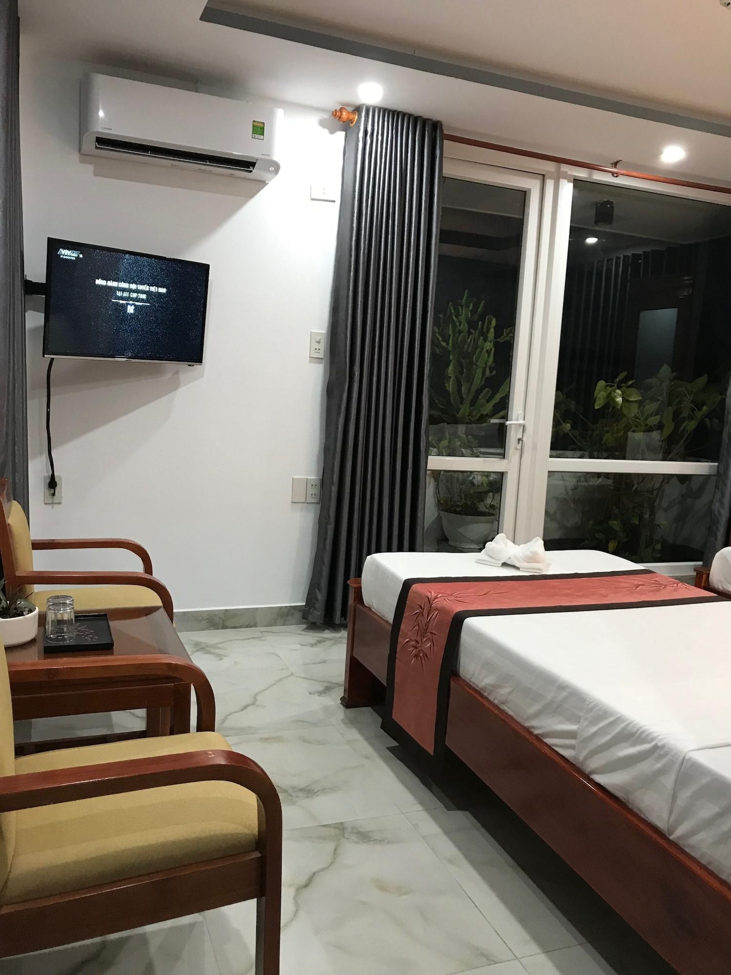 Sunny A Hotel Hue Bagian luar foto