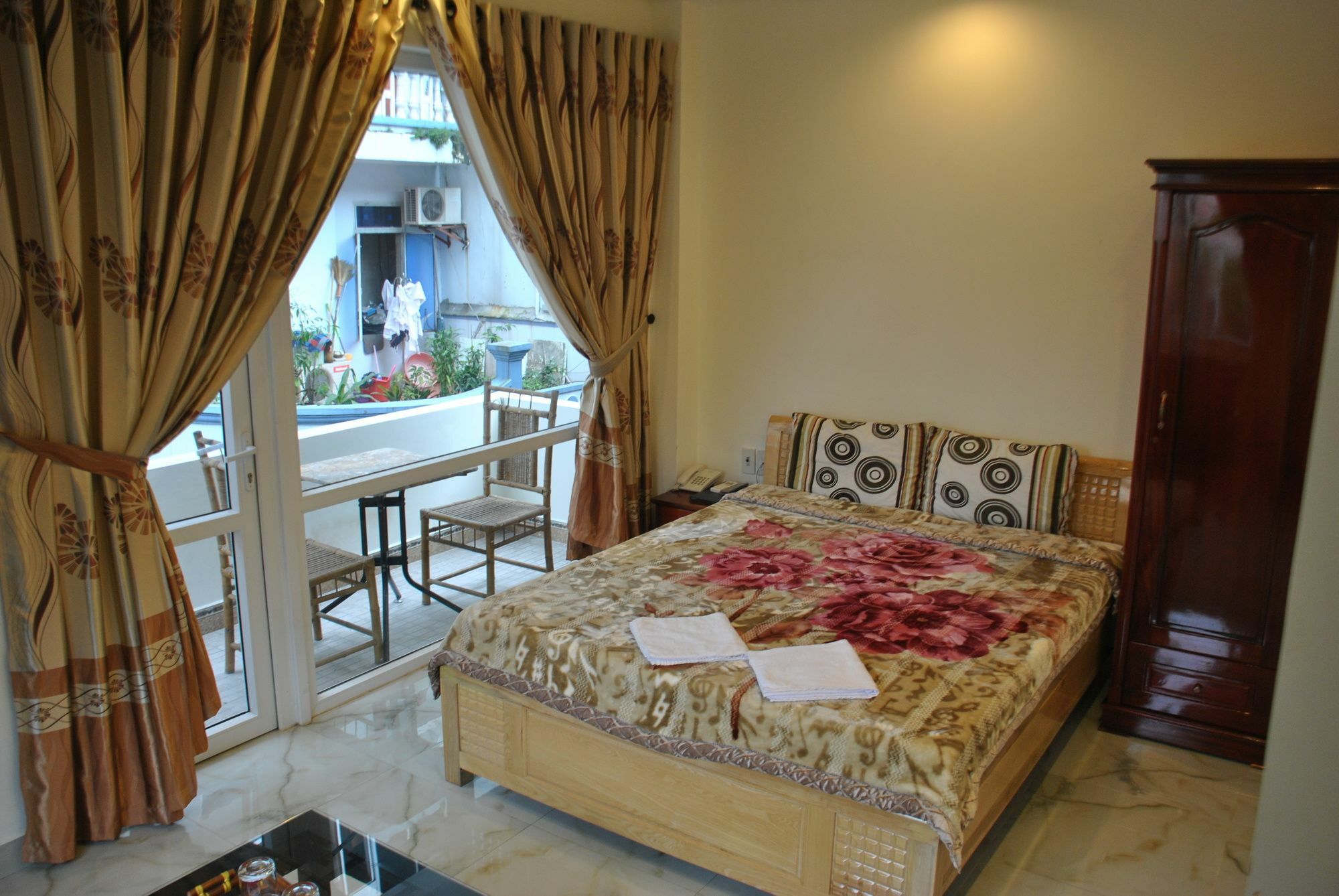 Sunny A Hotel Hue Bagian luar foto